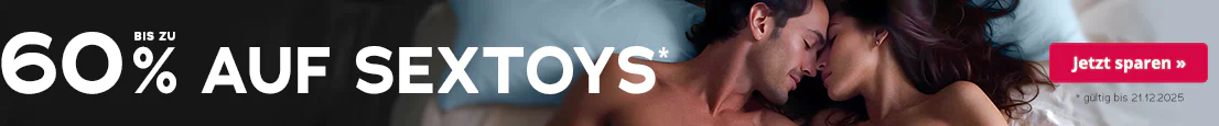 Nacktes Paar auf Bett, Werbetext „Bis zu 60% auf Sextoys, gültig bis 21.12.2025“ im Vordergrund.