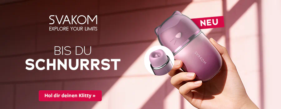 Ein lilafarbenes, katzenförmiges Sexspielzeug mit kleinen Ohren wird in einer Hand vor einer rosa Wand gehalten. Daneben zeigt ein kleines rundes Bild das offene Innere des Toys. Links steht der weiße Text „SVAKOM – Explore your limits“ und „BIS DU SCHNURRST“, rechts oben ein rotes Banner mit „NEU“. Unten ist ein roter Button mit weißer Schrift: „Hol dir deinen Klitty“.