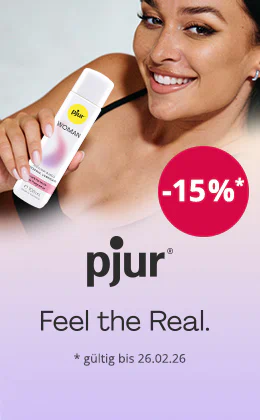 Frau hält pjur WOMAN Gleitgel, 15% Rabatt-Aktion, pjur Logo inklusive Claim „Feel the Real“, gültig bis 26.02.26, Werbebanner