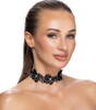 Halsband aus Stickerei in Spitzenoptik