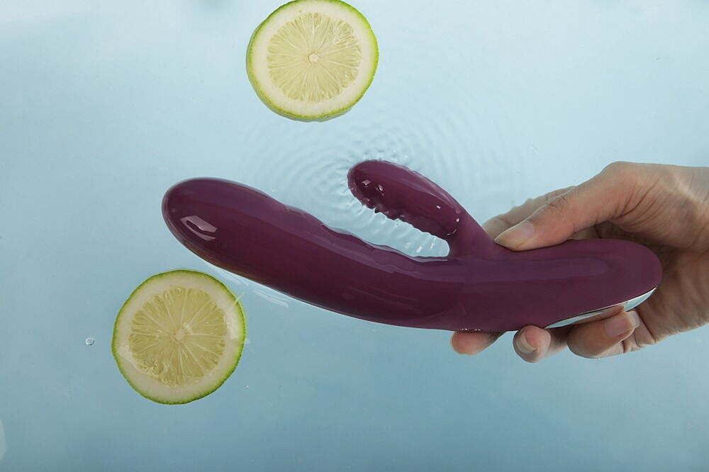 Rabbitvibrator „Avery“ mit Stoßfunktion