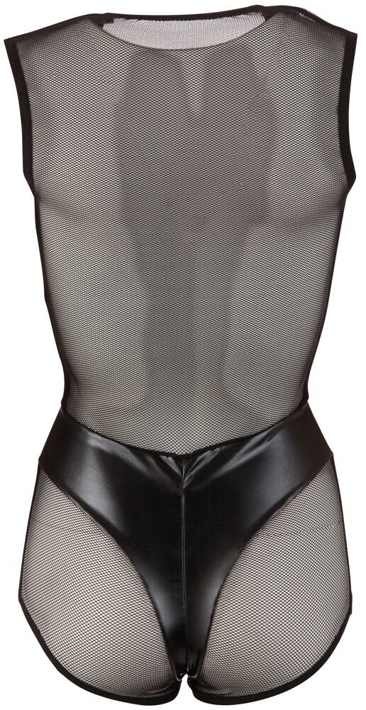 Body im trendigen Material-Mix