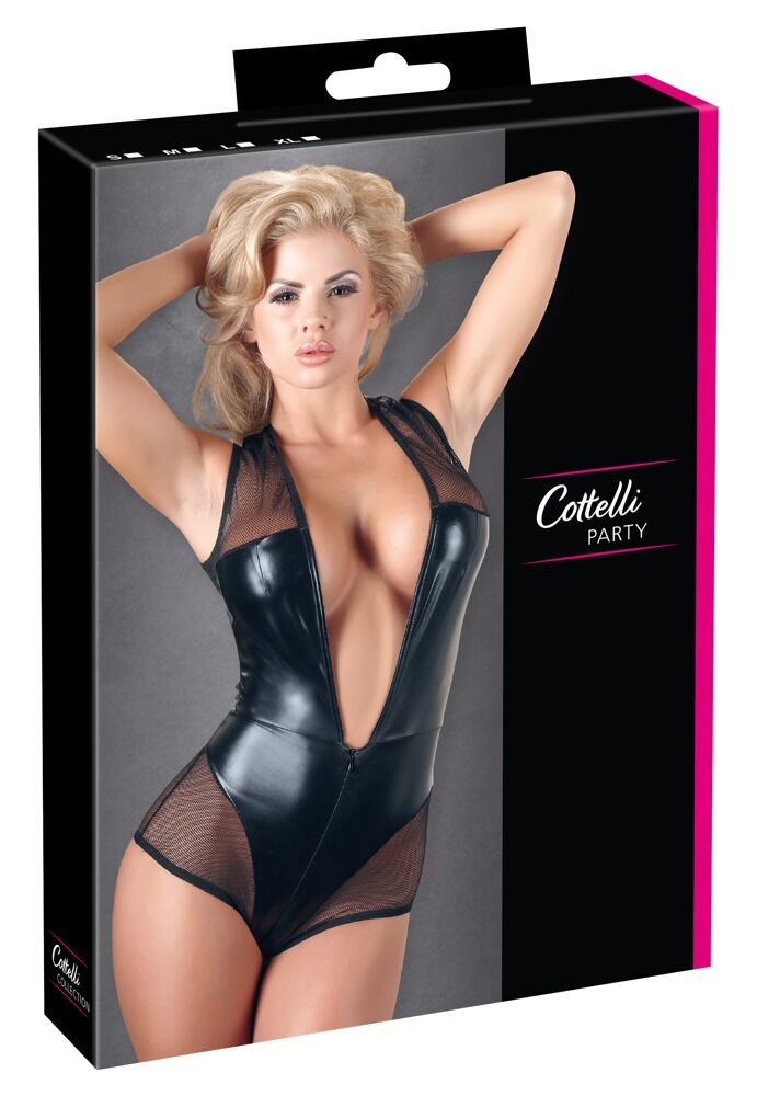 Body im trendigen Material-Mix