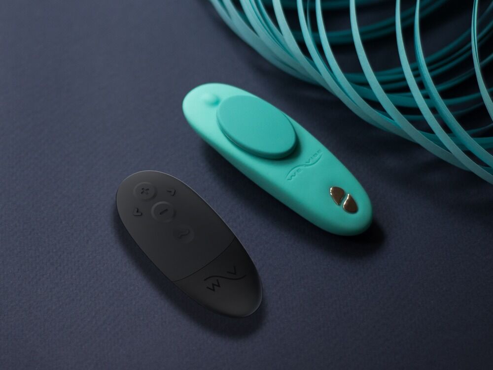 Vibrator „Moxie+“ mit Befestigungsmagneten, im Slip tragbar