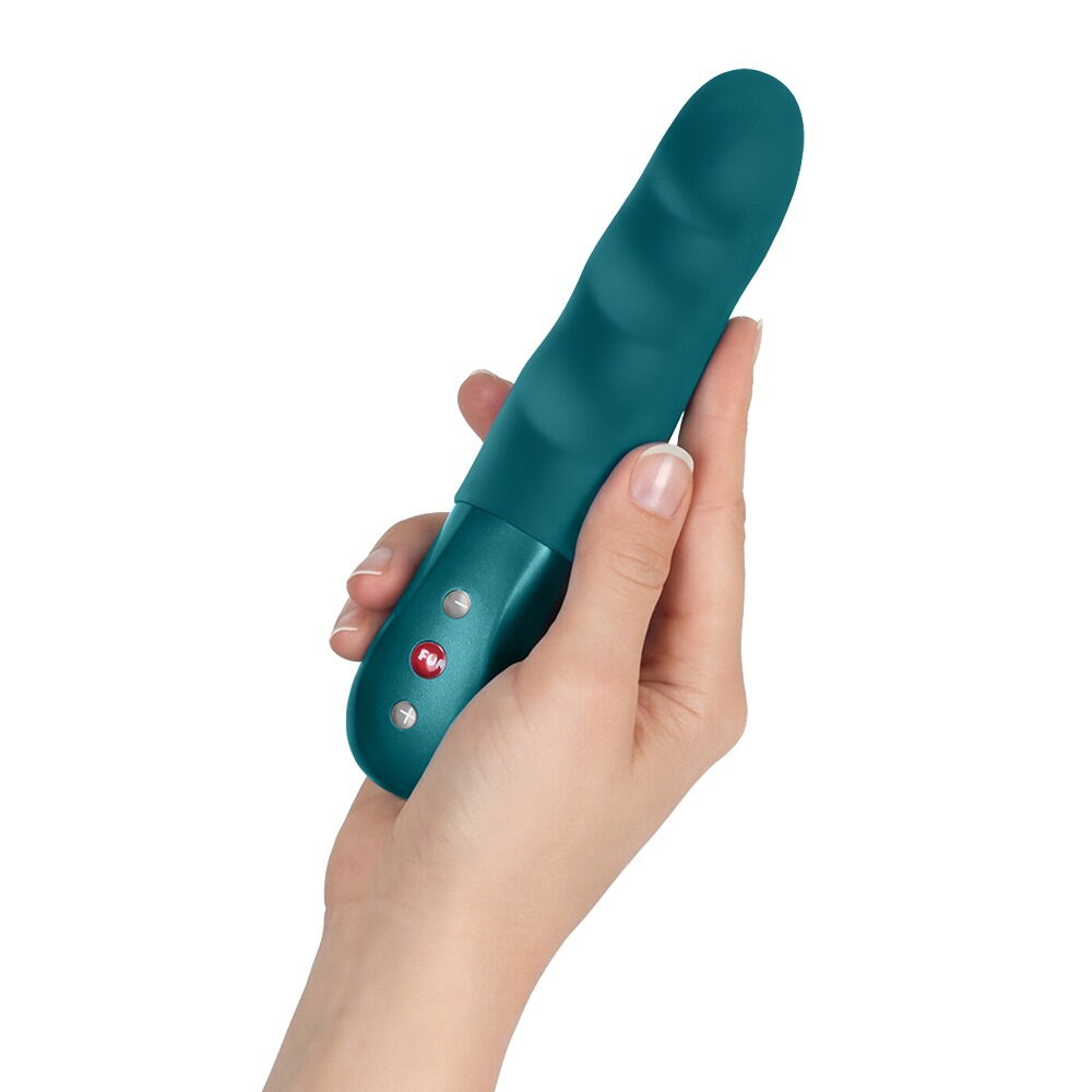 Stoßvibrator „STRONIC PETITE“ im kompakten Format